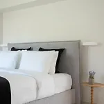 Luxurious Seafront 别墅